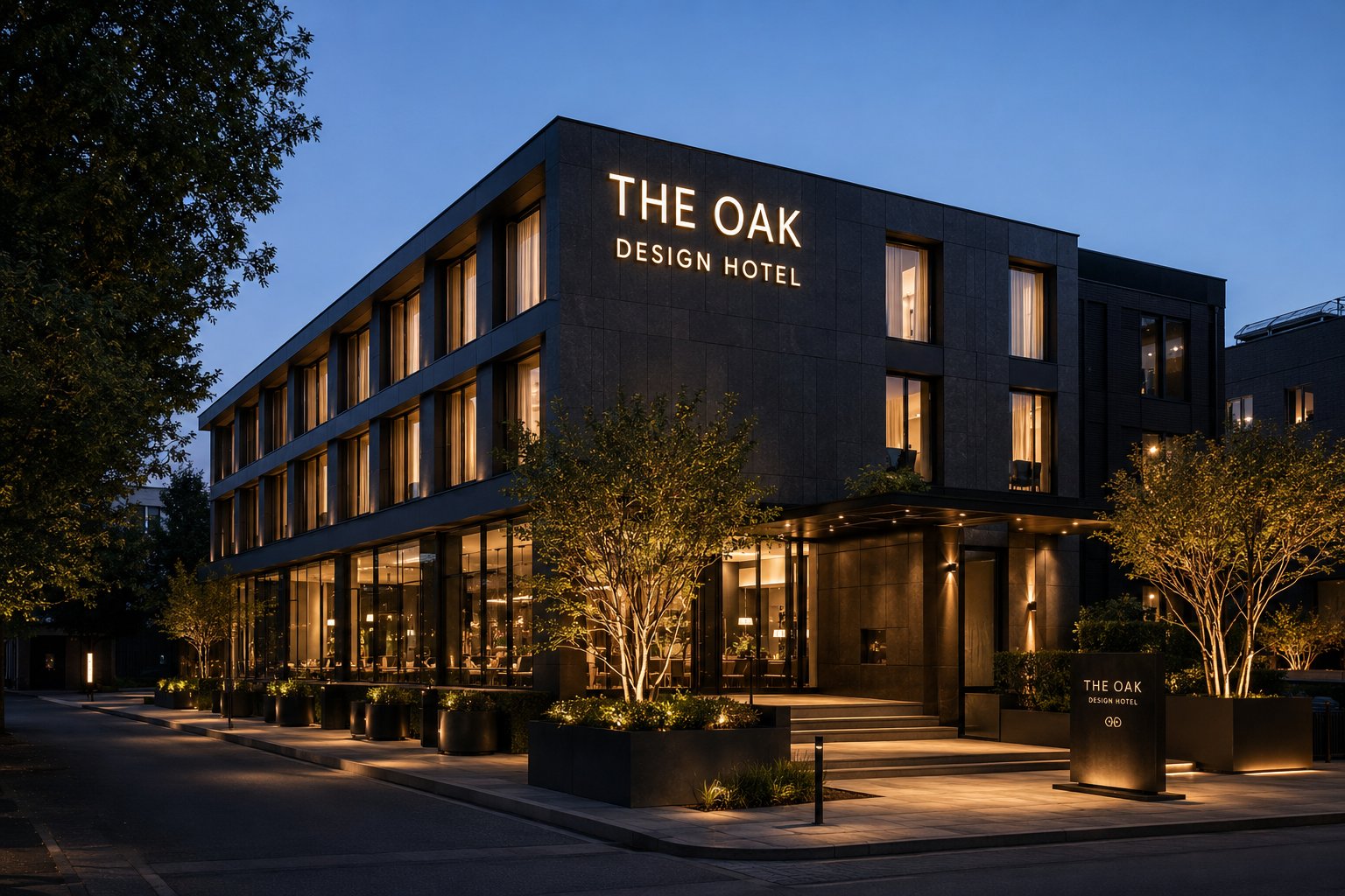 The Oak Design Hotel bei Dämmerung